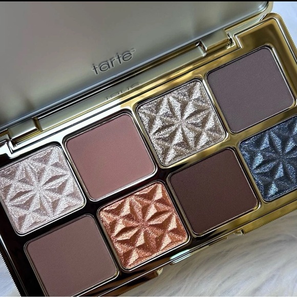 Tarte Bejeweled Eyeshadow Palette Luxurious Metallics; NWOB - Picture 5 of 8